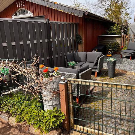 Neue Ferienwohnung Kuestennaehe Mit Terrasse 3Km Zum Strand Osdorf 外观 照片