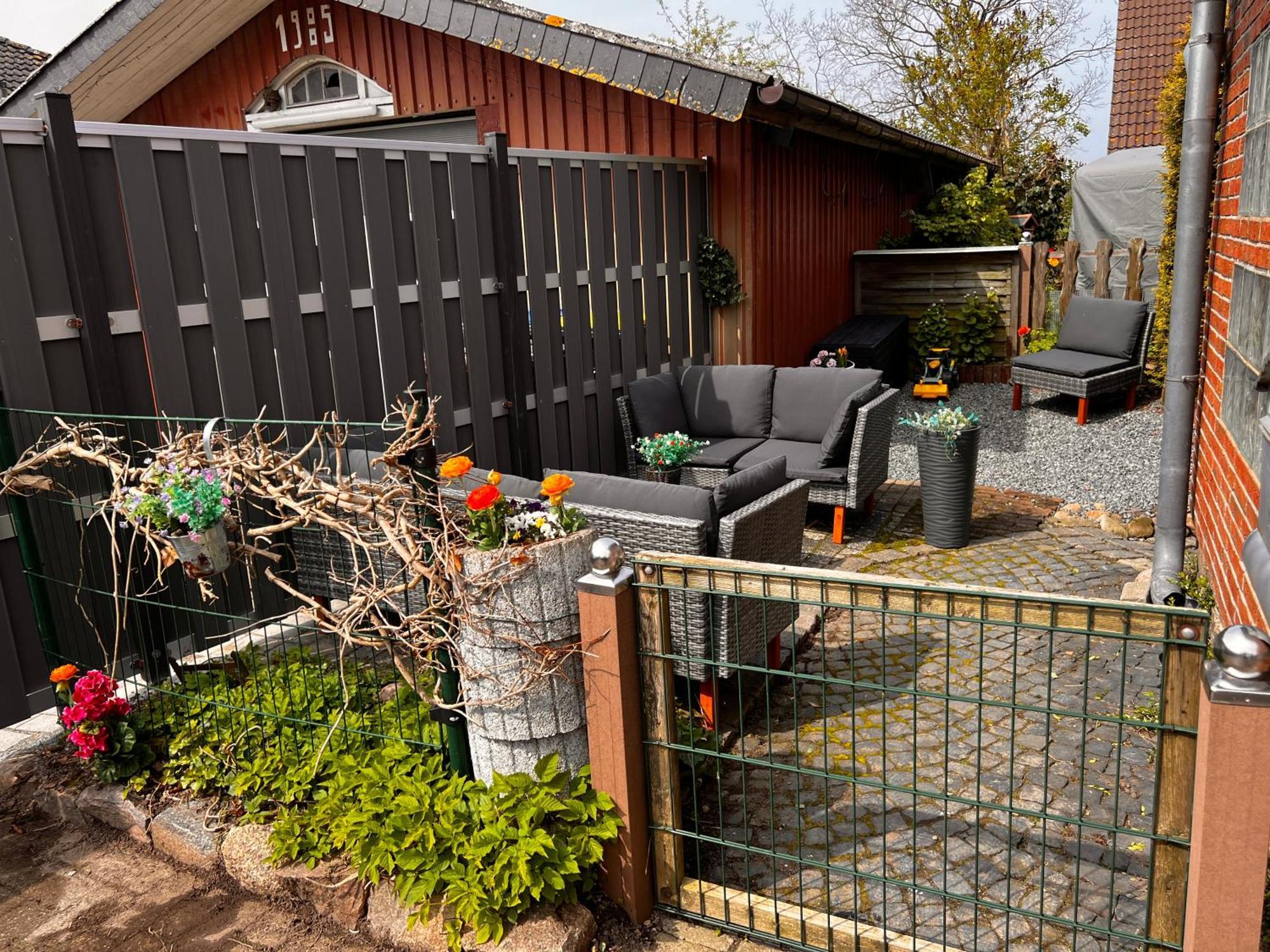 Neue Ferienwohnung Kuestennaehe Mit Terrasse 3Km Zum Strand Osdorf 外观 照片